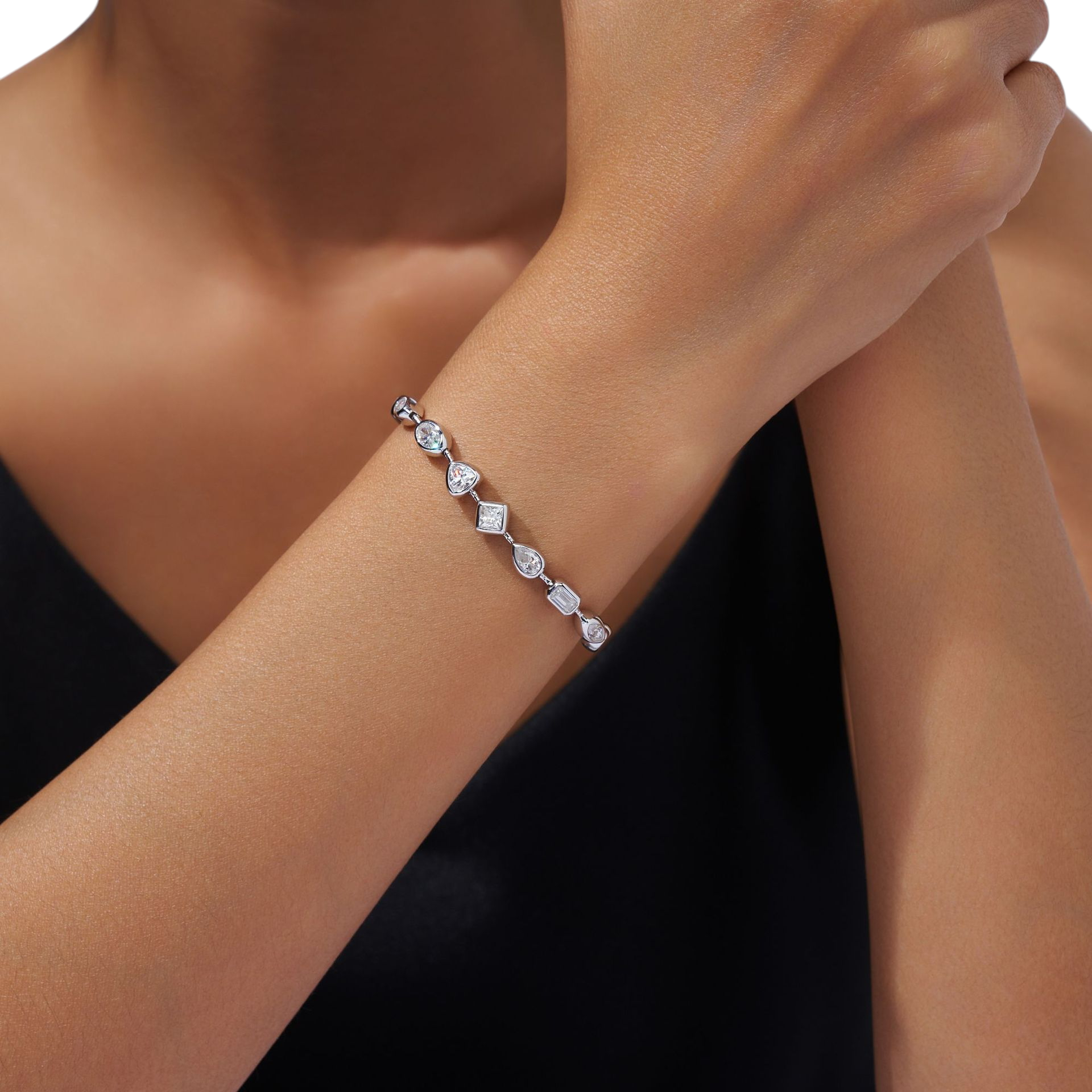 Hayesaura | Deco Geometric Tiered 18K Plated Moissanite Link | Old Money High-Society Bracelet