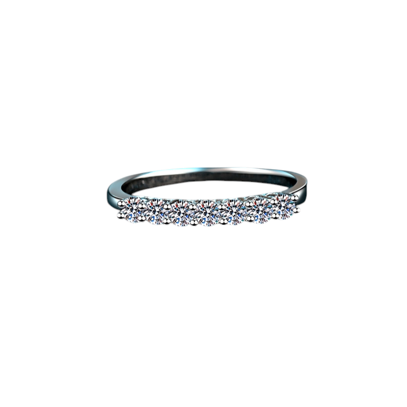 Hayesaura | Seven Princesses Classic Moissanite Eternity Band Pinky Ring