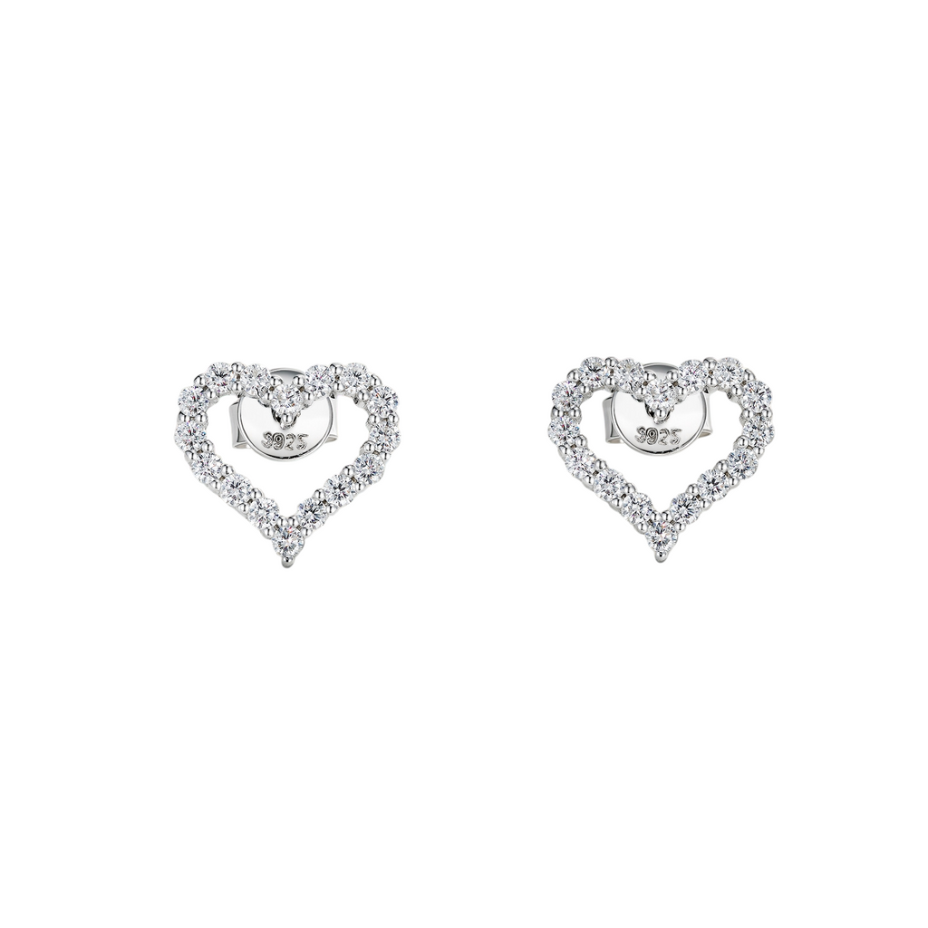 Hayesaura | Parisian Chic 18K Plated Heart Moissanite | Quiet Luxury Romantic Studs